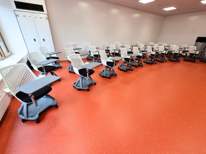 Flexible, mobile Stühle Berufliches Schulzentrum Cham von Salfer aus Mühldorf4