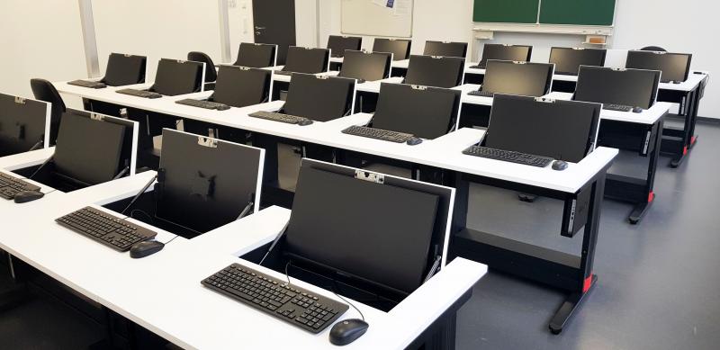 Salfer Multifunktionstisch Format+ versenkbarer Monitor bis zu 24" Private Berufsakademie für Aus- und Weiterbildung Passau gGmbH9