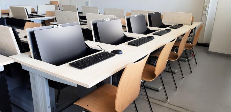 Salfer Multifunktionstisch Format+ versenkbarer Monitor bis zu 24" Zentrum für Sprache und Kommunikation - Universität Regensburg6