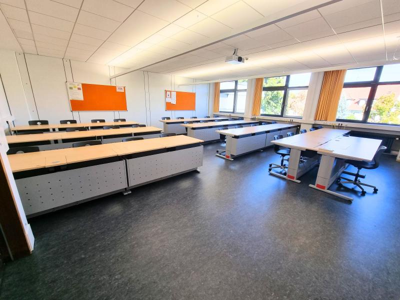 Salfer Multifunktionstisch Format+ versenkbarer Monitor Käthe-Kollwitz-Schule-Bruchsal5