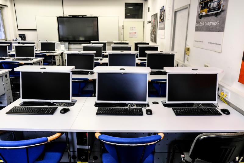 Salfer Multifunktionstisch PlugIn vertikaler Auszug TSZ München12