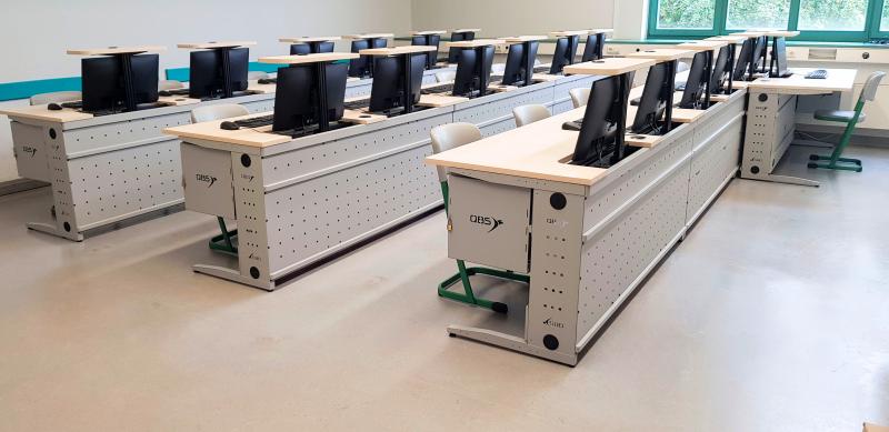 Salfer Multifunktionstisch PlugIn vertikaler Auszug Bad Kötzting4