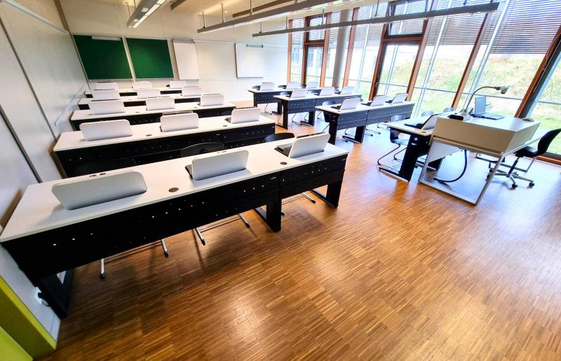 Salfer Multifunktionstische_Berufliche Schulen Landsberg am Lech