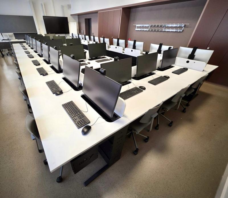 Monitor vertikal versenkbar