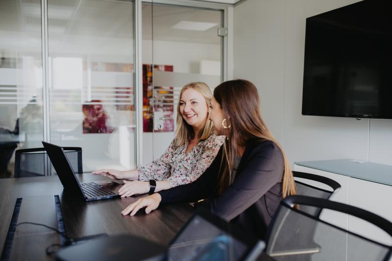 Übergang zu Windows 11 Pro von Salfer