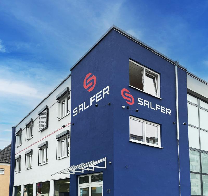 Salfer Mühldorf Außenansicht Bürogebäude Salfer Mühldorf Außenansicht Bürogebäude