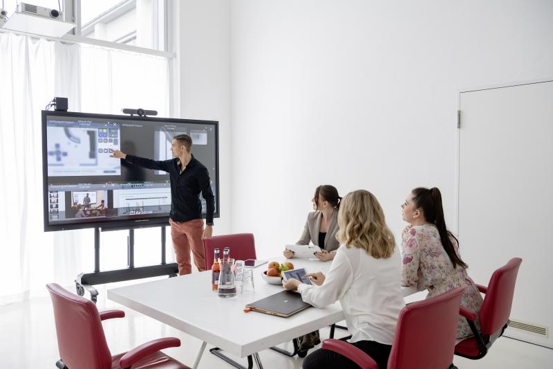 Smartboard für Firmen und Schulungsräume Smartboard für Firmen und Schulungsräume