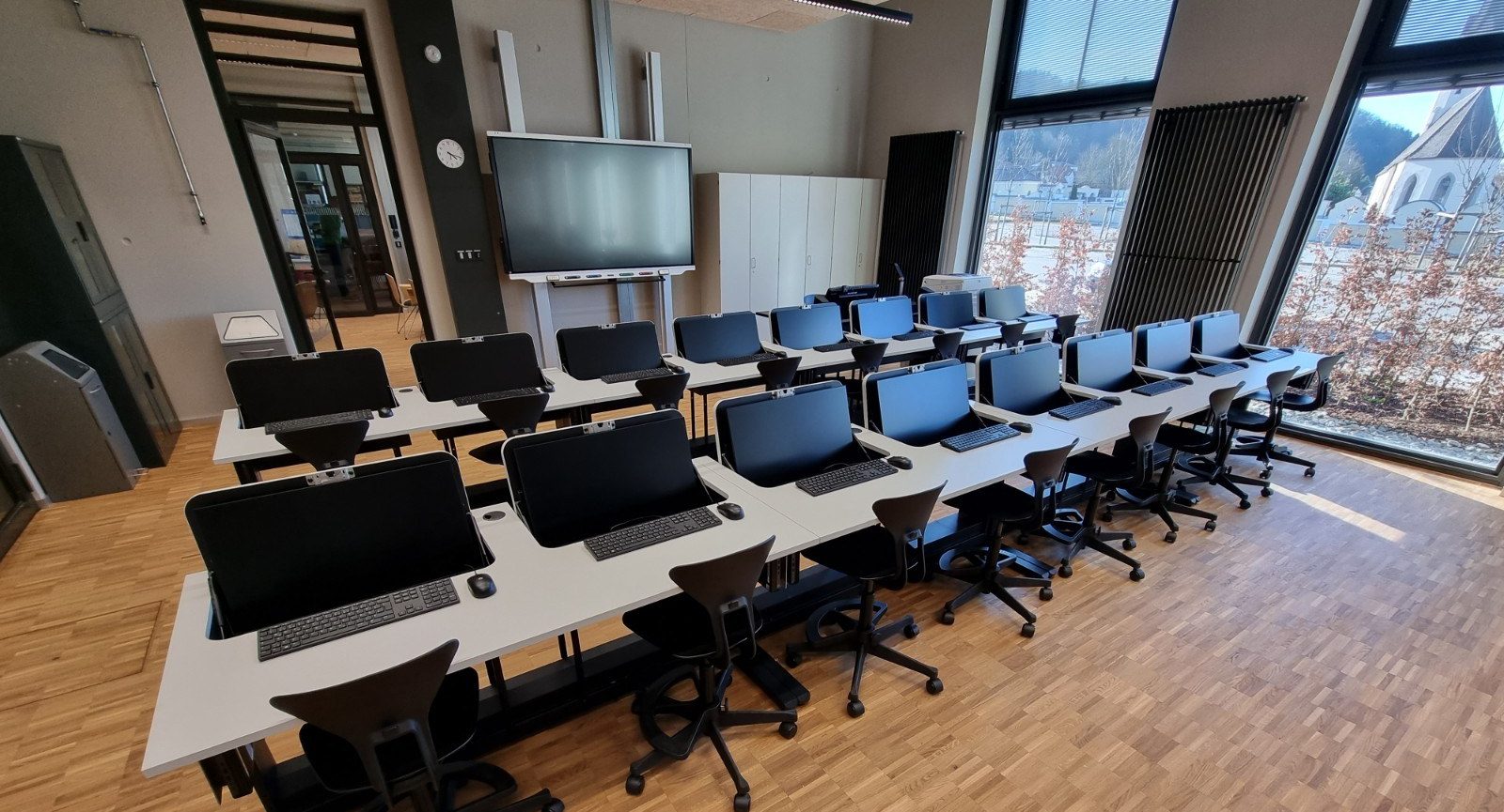 BYOD in der Schule: die Nachteile und die bessere Alternative