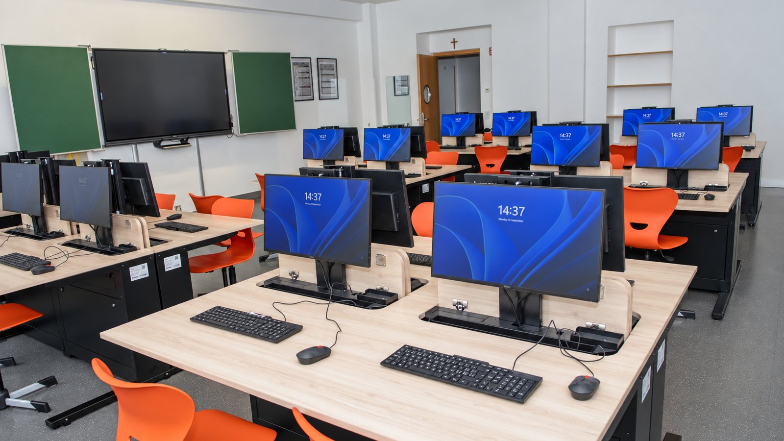 DigitalPakt 2.0 in Bayern: Vier-Säulen-Zuschuss ab 2027 und was Schulträger jetzt wissen müssen