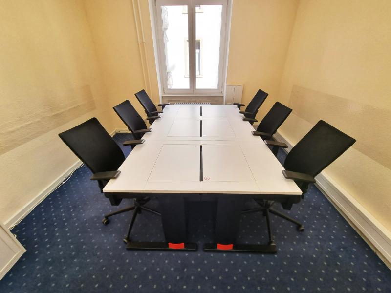 Salfer Multifunktionstisch Format+ versenkbarer Monitor bis zu 24" Begemann Schule Frankfurt12