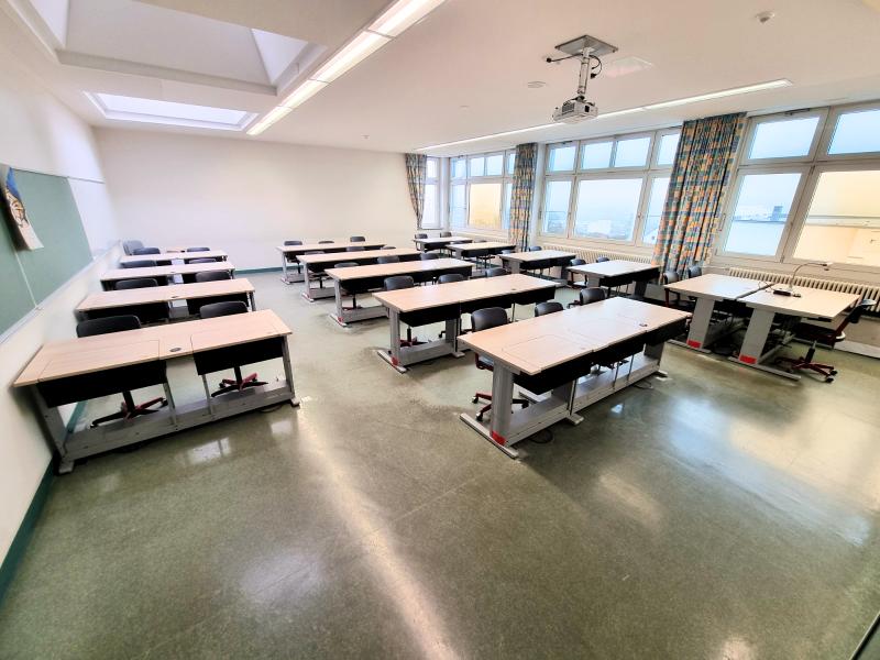 Salfer Multifunktionstisch Format+ versenkbarer Monitor bis zu 24" Joseph-von-Fraunhofer-Gymnasium Cham5